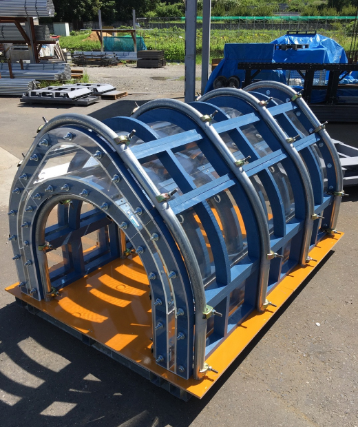 トンネル試験用透明型枠